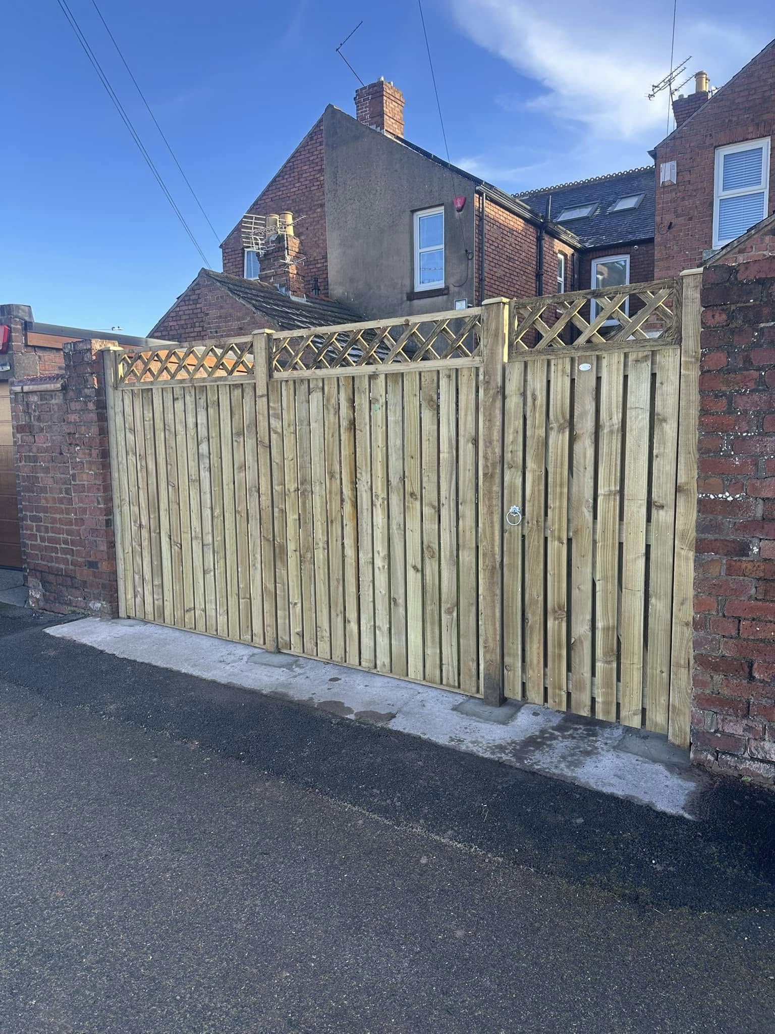 Wooden Gate & Fencing